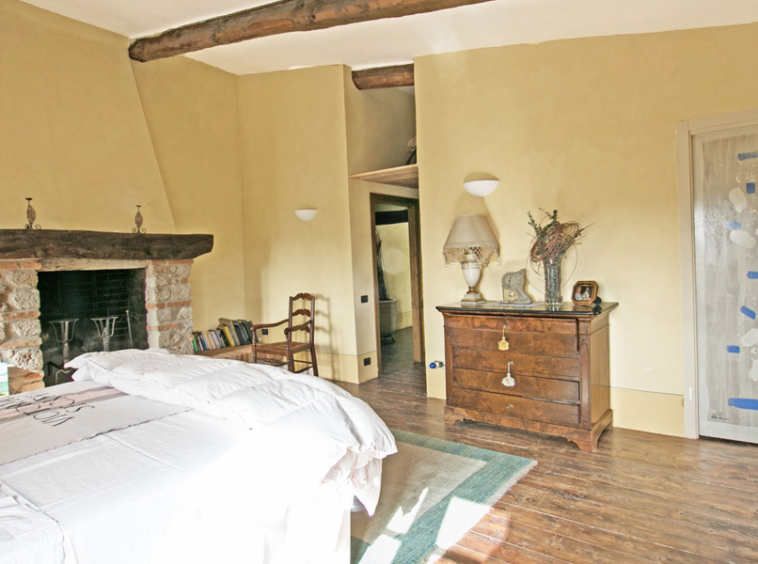 Villa Tuscany Siena Sarteano Italy