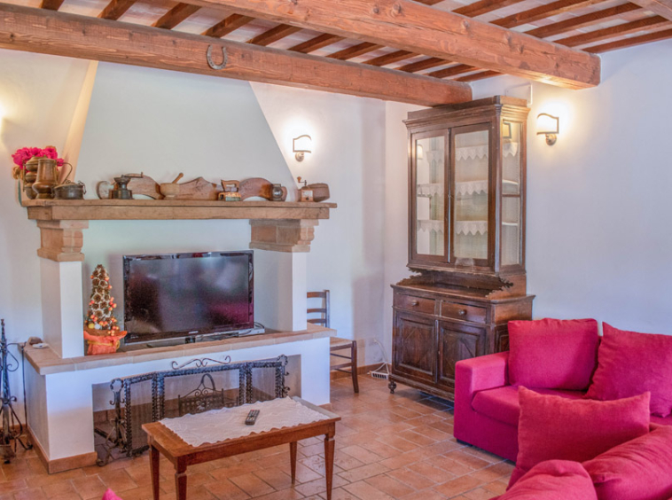 Gualdo Marche Italy Farmhouse