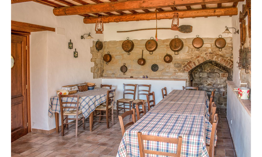 Gualdo Marche Italy Farmhouse