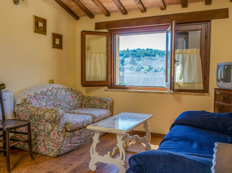 Gualdo Marche Italy Farmhouse