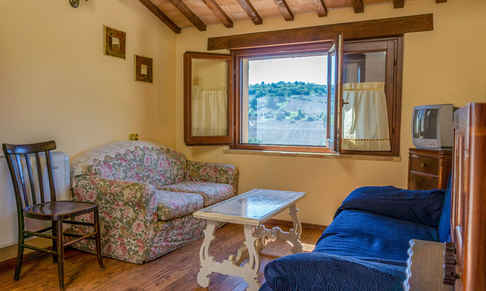 Gualdo Marche Italy Farmhouse