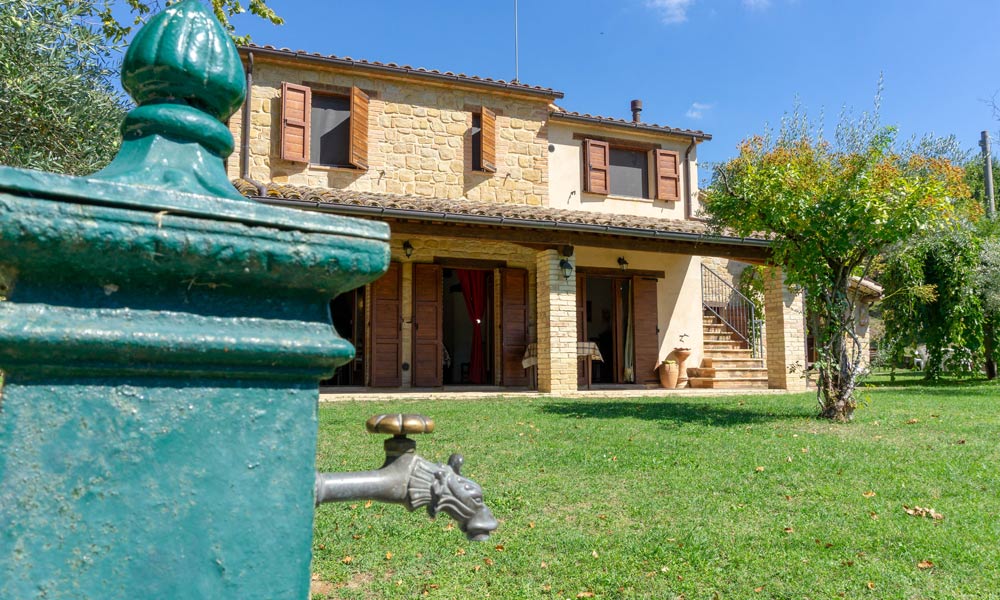 Gualdo Marche Italy Farmhouse