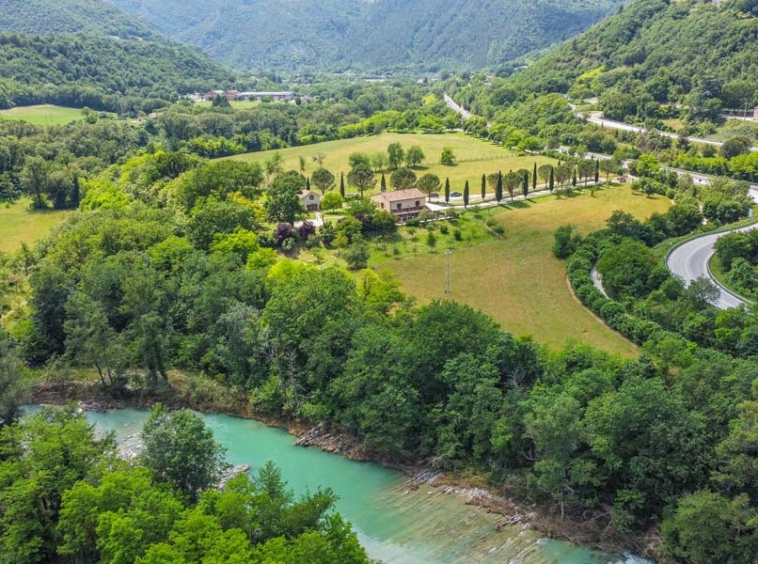 Farmhouse Fermignano Marche Italy
