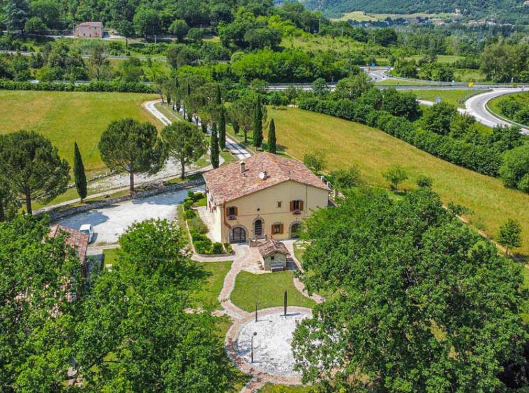 Farmhouse Fermignano Marche Italy