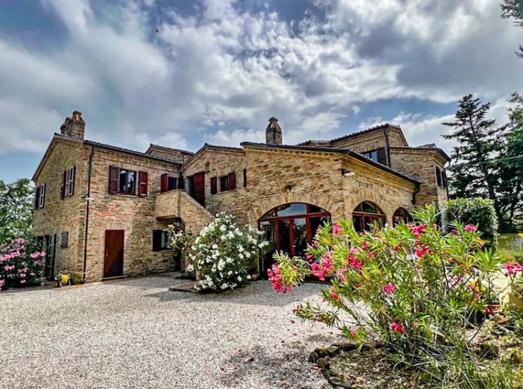 Boutique Hotel Fratte Rosa Fano Marche Italy