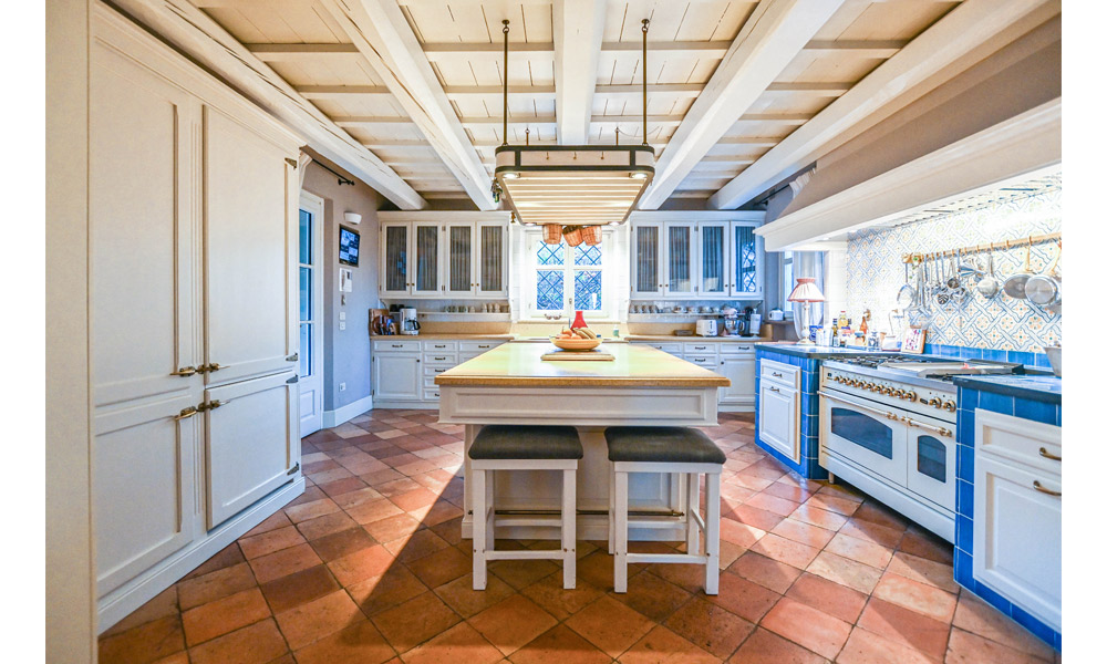 Villa Fano Marche Italy Luxury Pool