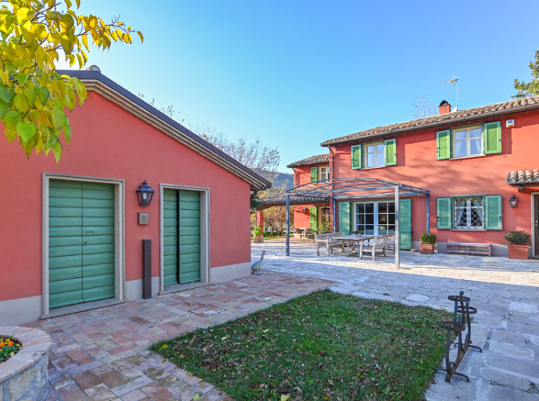 Villa Fano Marche Italy Luxury Pool