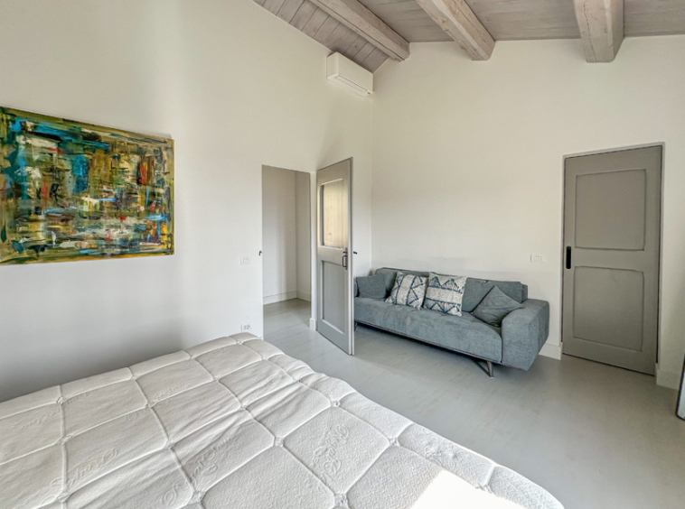 Villa Cartoceto Pesaro Marche Italy Pool Luxury