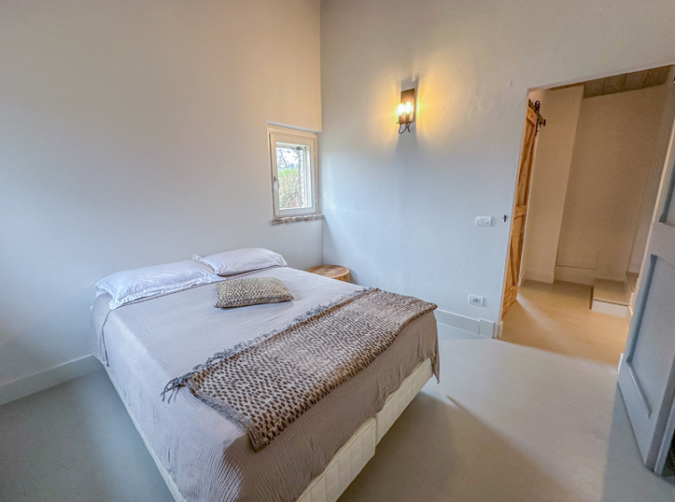 Villa Cartoceto Pesaro Marche Italy Pool Luxury