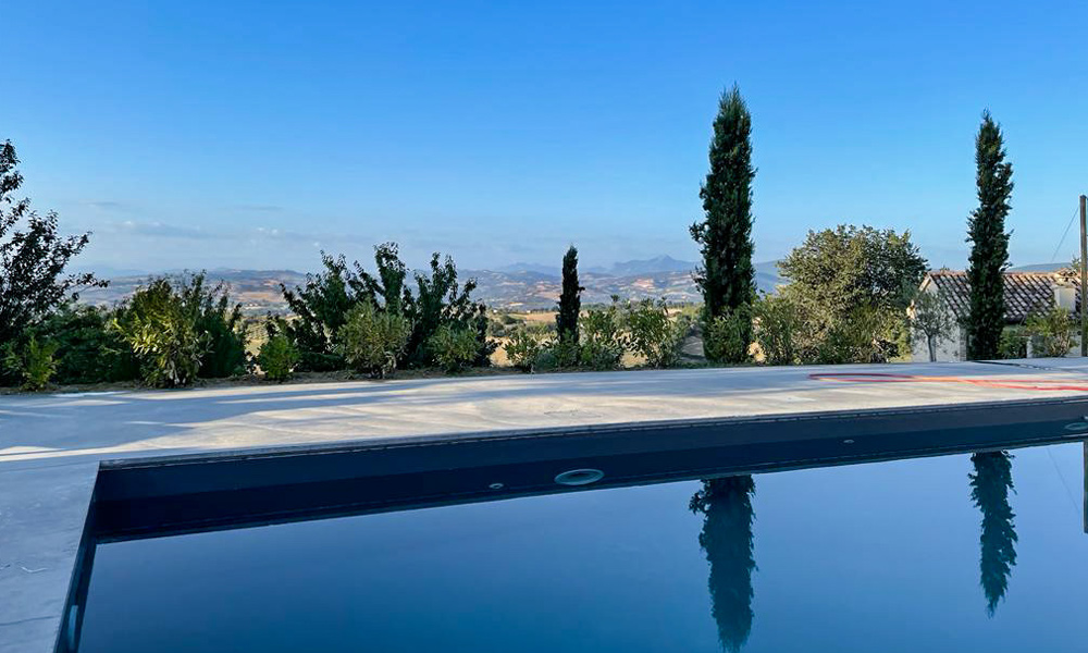 Villa Cartoceto Pesaro Marche Italy Pool Luxury