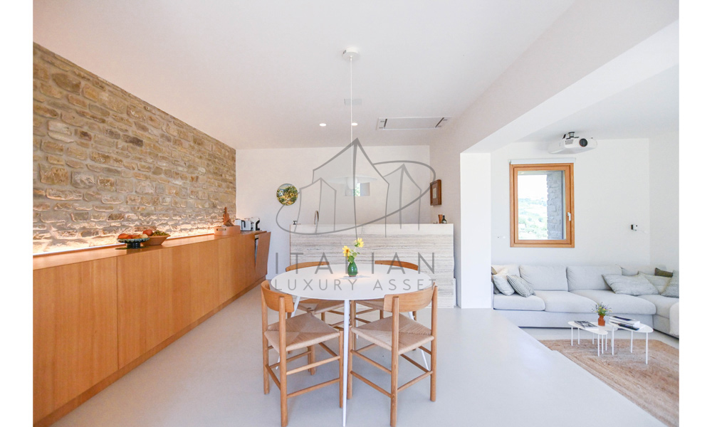 Luxury Farmhouse Marche Cupramontana Panorama Italy