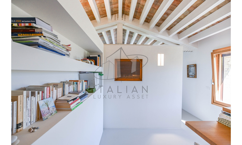 Luxury Farmhouse Marche Cupramontana Panorama Italy