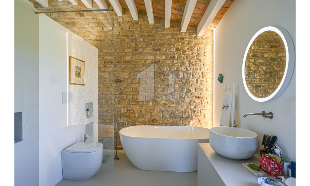 Luxury Farmhouse Marche Cupramontana Panorama Italy