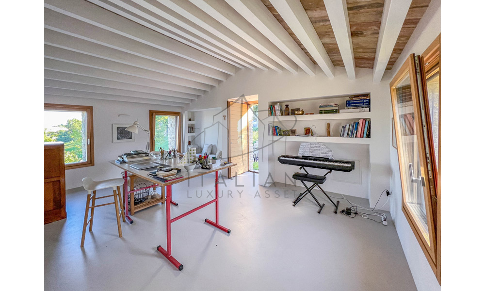 Luxury Farmhouse Marche Cupramontana Panorama Italy