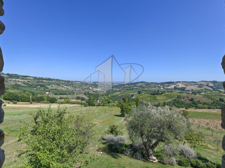 Luxury Farmhouse Marche Cupramontana Panorama Italy