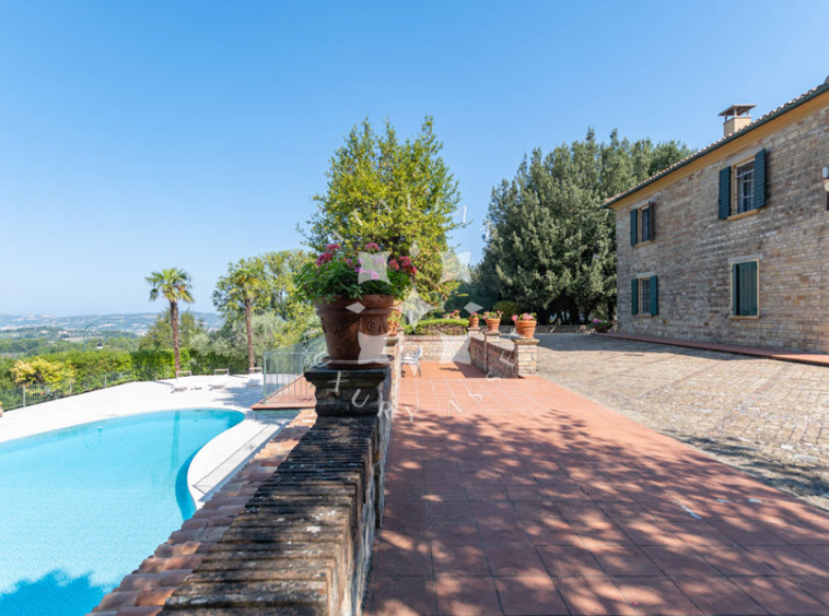 Villa Pesaro Marche Italy Luxury Seaview