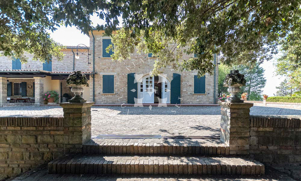 Villa Pesaro Marche Italy Luxury Seaview