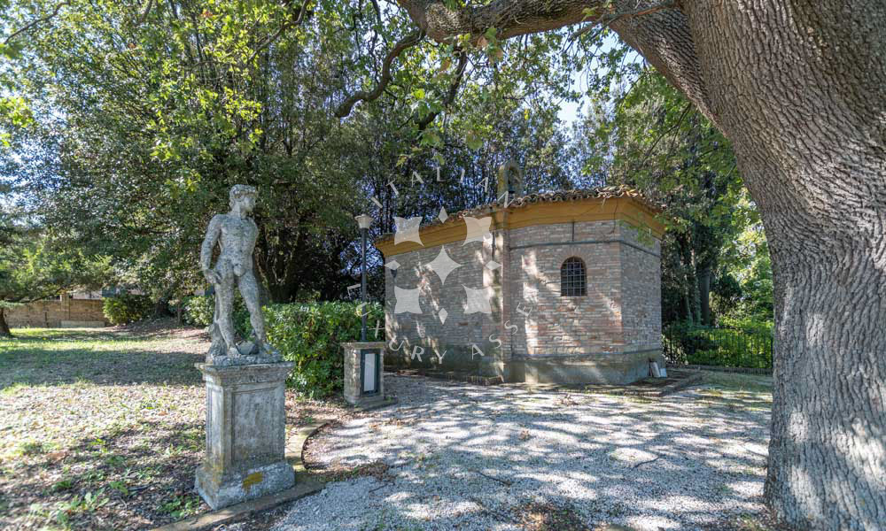 Villa Pesaro Marche Italy Luxury Seaview