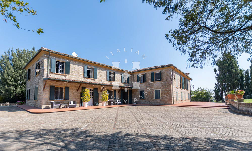 Villa Pesaro Marche Italy Luxury Seaview