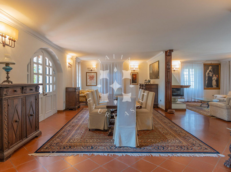Villa Pesaro Marche Italy Luxury Seaview