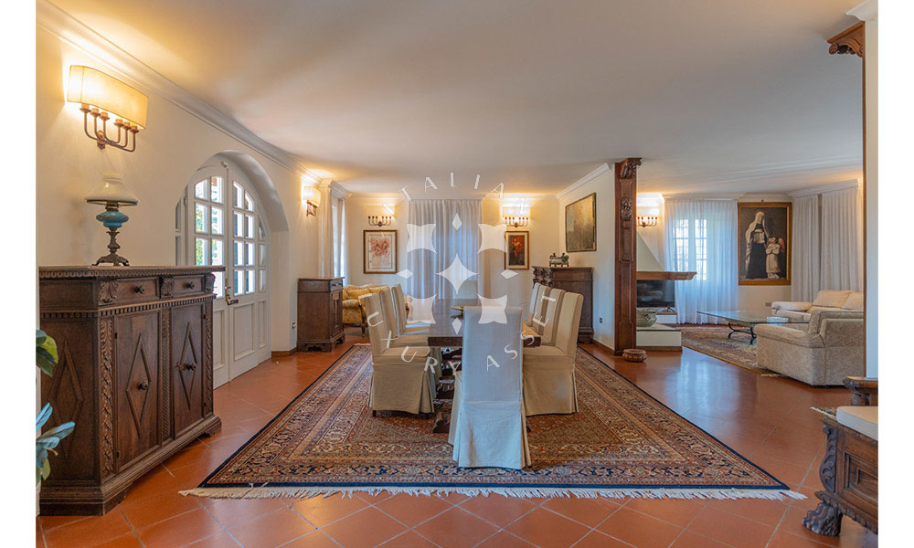 Villa Pesaro Marche Italy Luxury Seaview