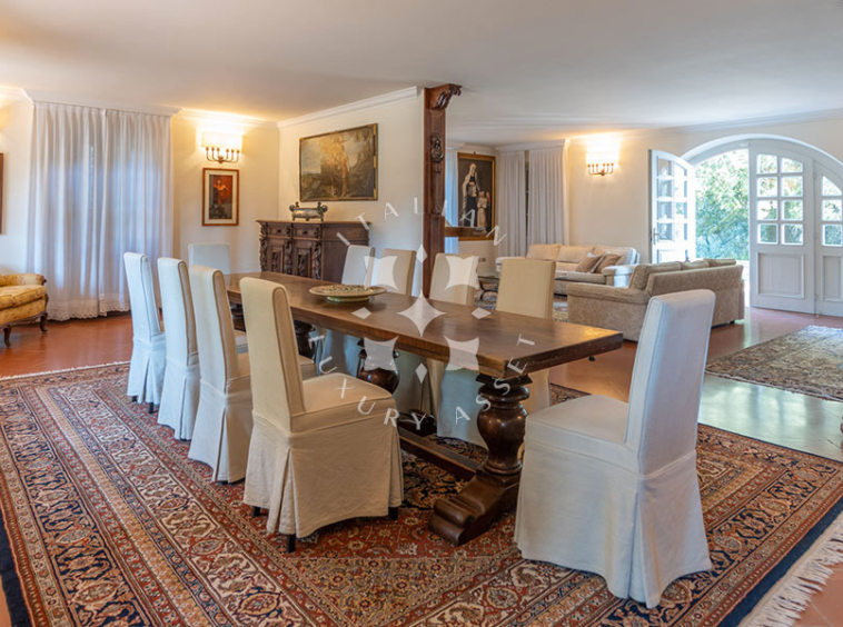 Villa Pesaro Marche Italy Luxury Seaview
