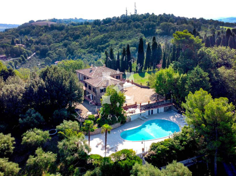 Villa Pesaro Marche Italy Luxury Seaview