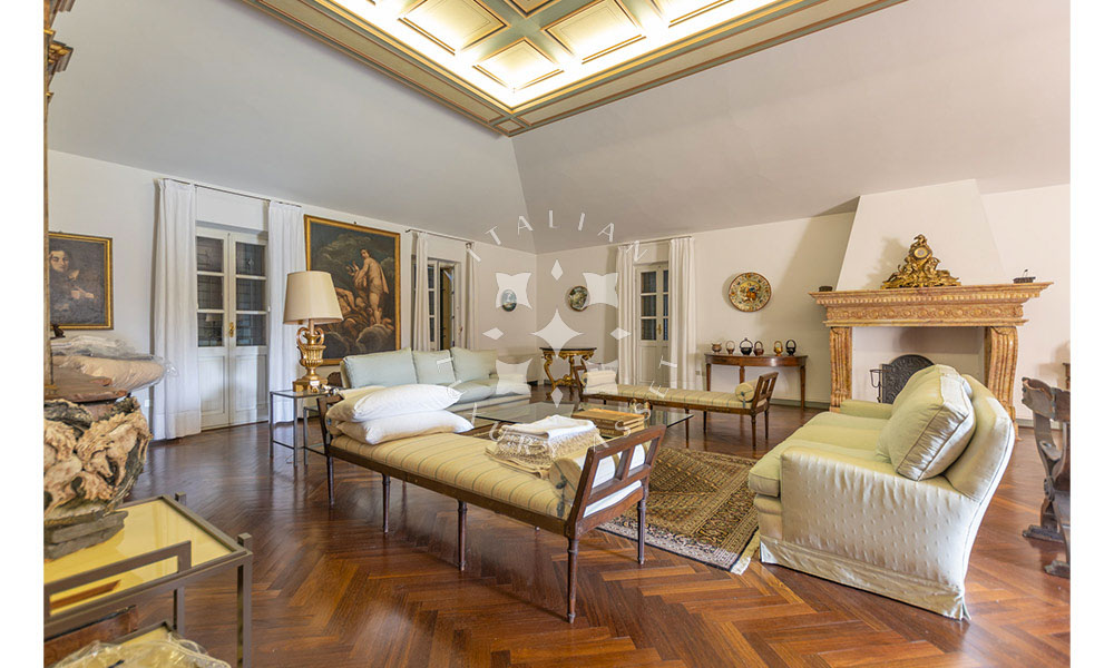 Villa Pesaro Marche Italy Luxury Seaview
