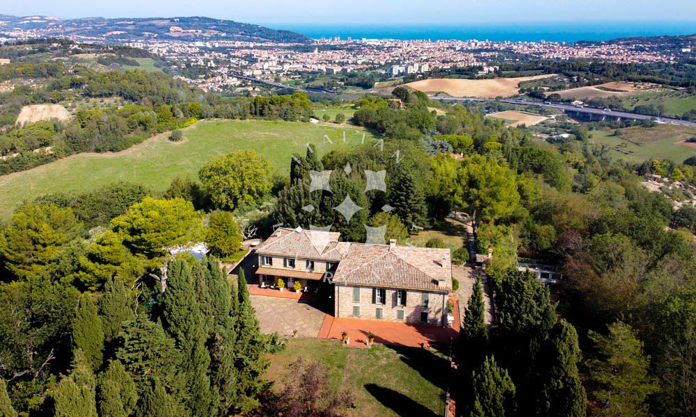 Villa Pesaro Marche Italy Luxury Seaview