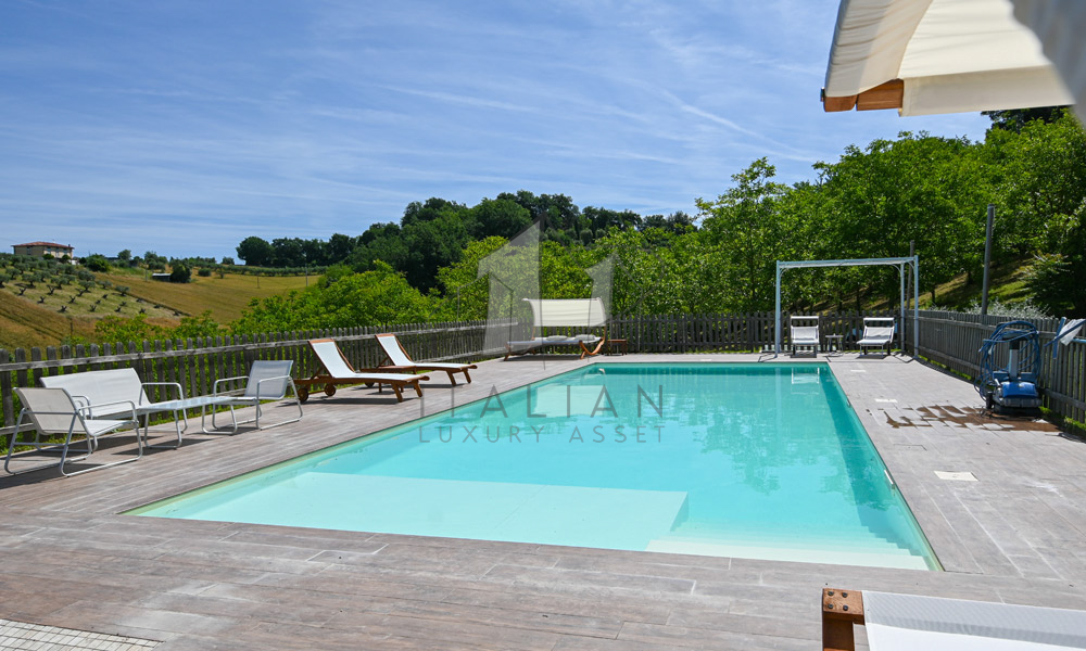 Agriturismo Ponzano Fermo Marche Italy Panorama Pool