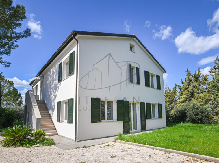 Villa Potenza Picena Macerata Marche Italy