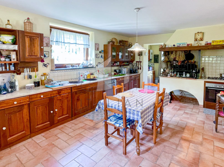 Farmhouse Sant Angelo In Pontano Marche Italy Pool