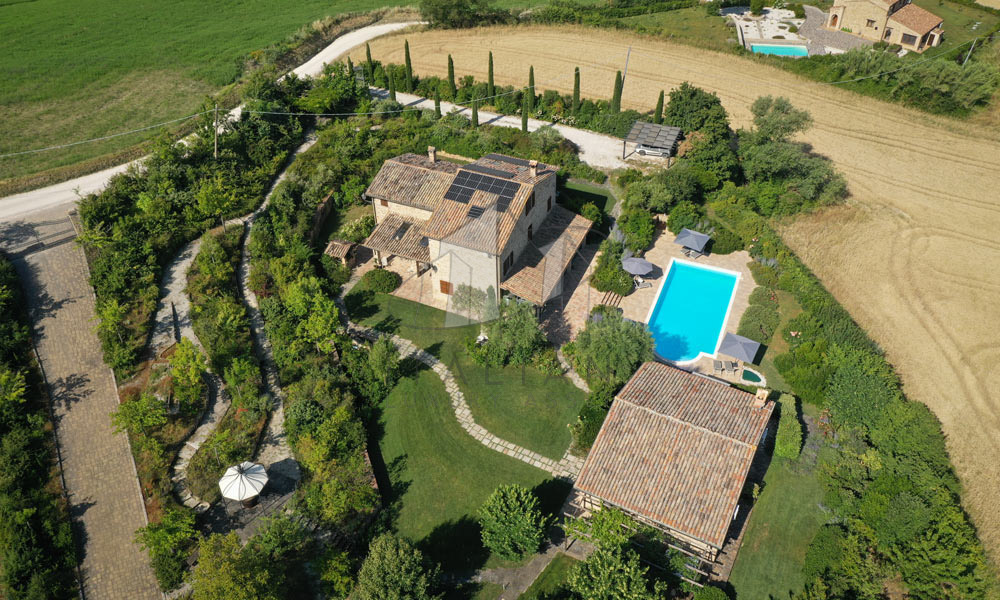 Farmhouse Sant Angelo In Pontano Marche Italy Pool