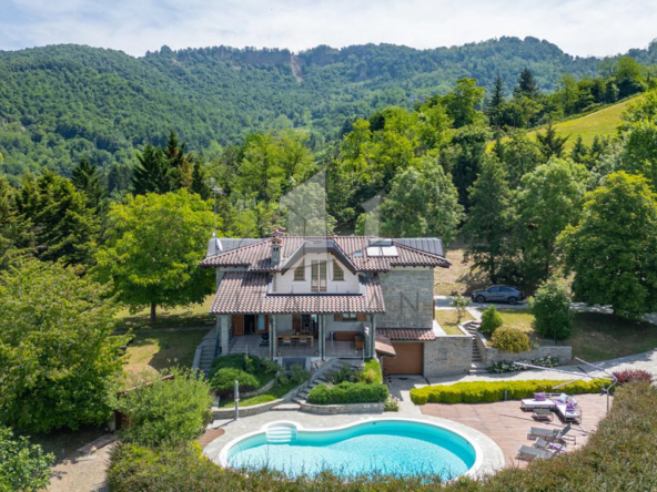 Villa Monzuno Bologna Emilia Romagna Italy Pool