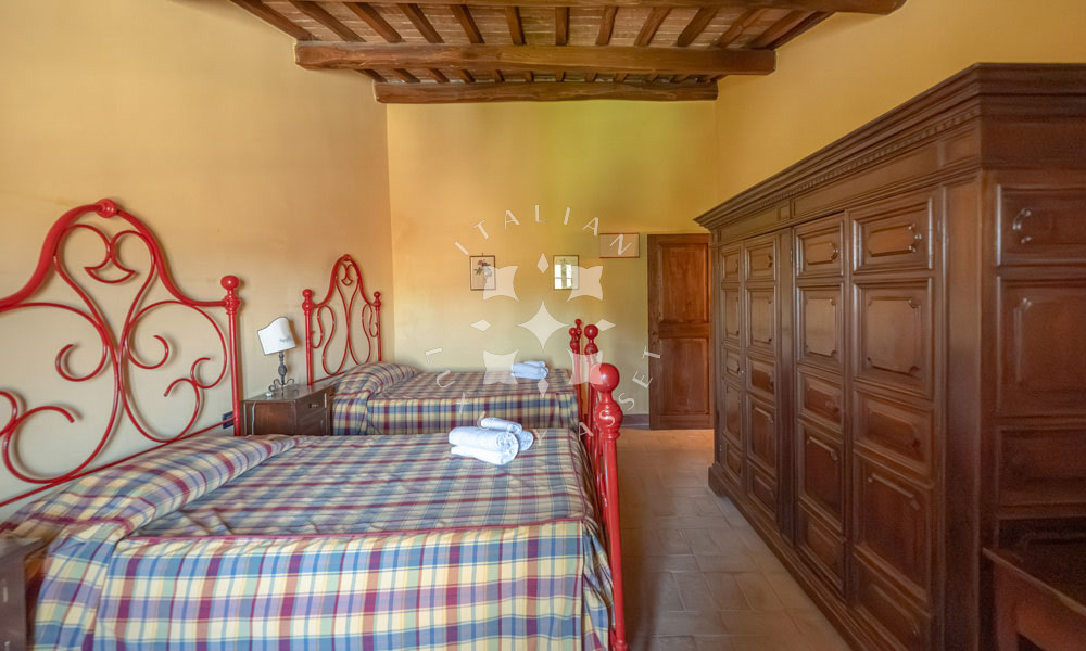Country Estate Chiusdino Siena Tuscany Italy Pool