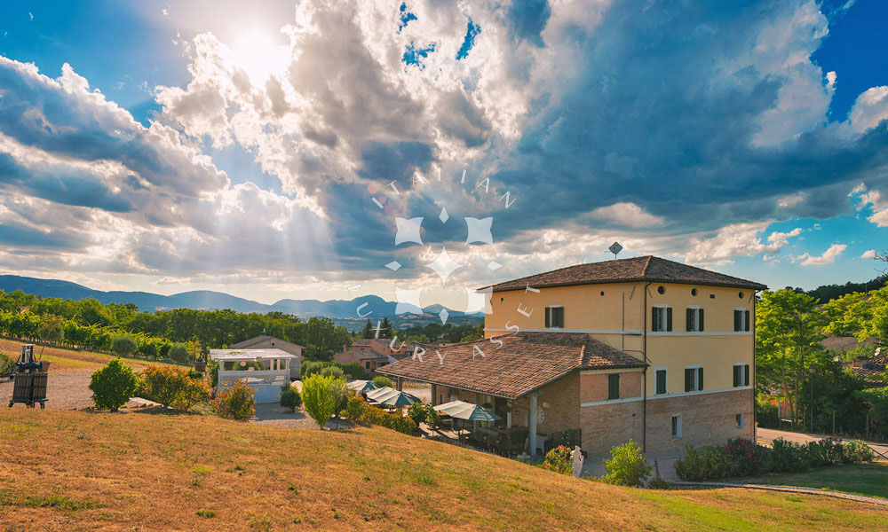 Boutique Hotel Matelica Marche Restaurant Pool