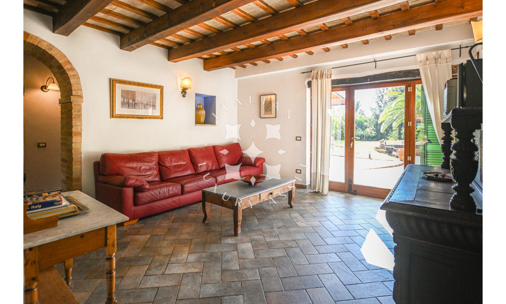 Agriturismo Ponzano Fermo Marche Pool Panorama