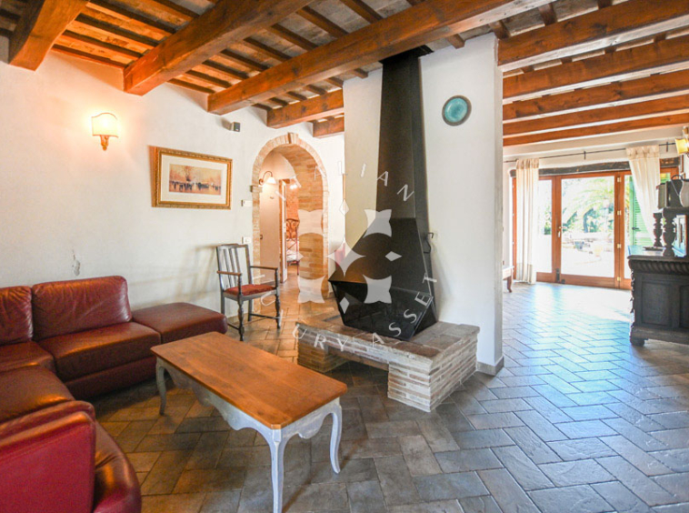 Agriturismo Ponzano Fermo Marche Pool Panorama