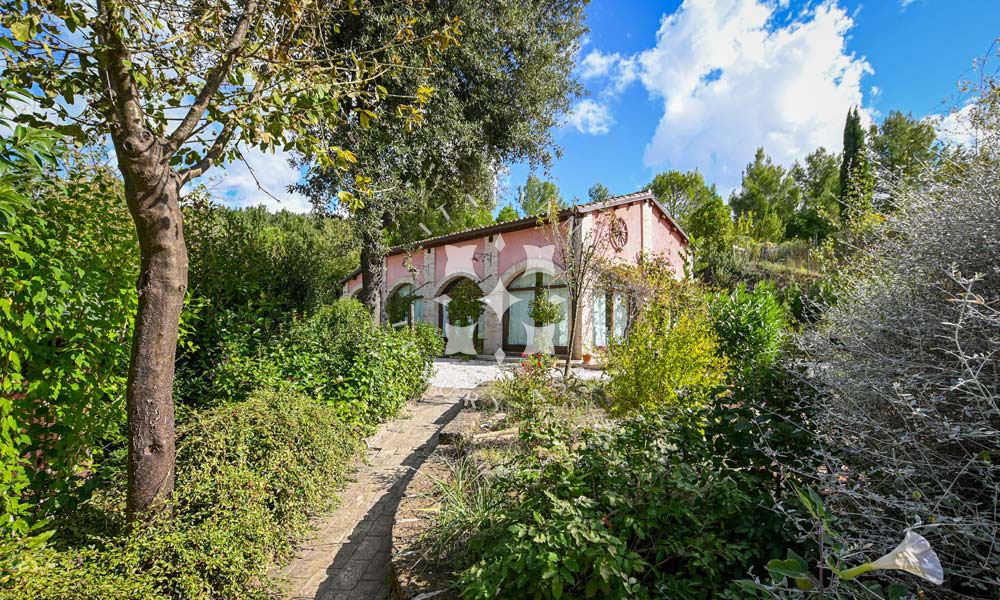 Agriturismo Ponzano Fermo Marche Pool Panorama