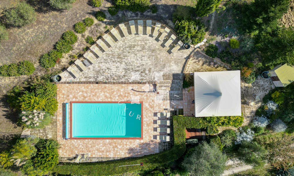 Agriturismo Ponzano Fermo Marche Pool Panorama