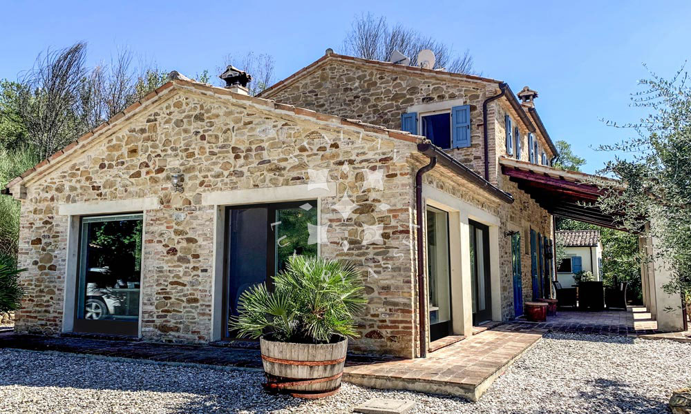 Farmhouse Mombaroccio Pesaro Marche Panorama