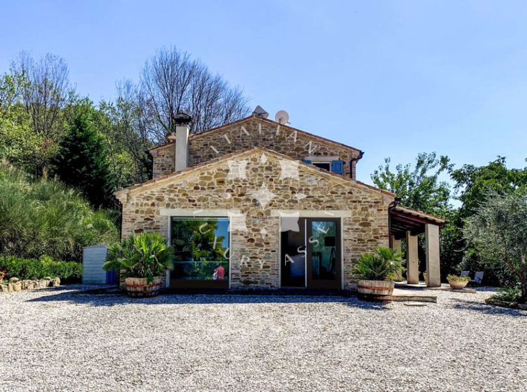 Farmhouse Mombaroccio Pesaro Marche Panorama