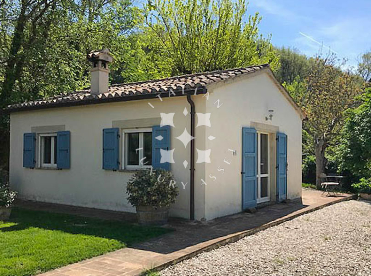 Farmhouse Mombaroccio Pesaro Marche Panorama